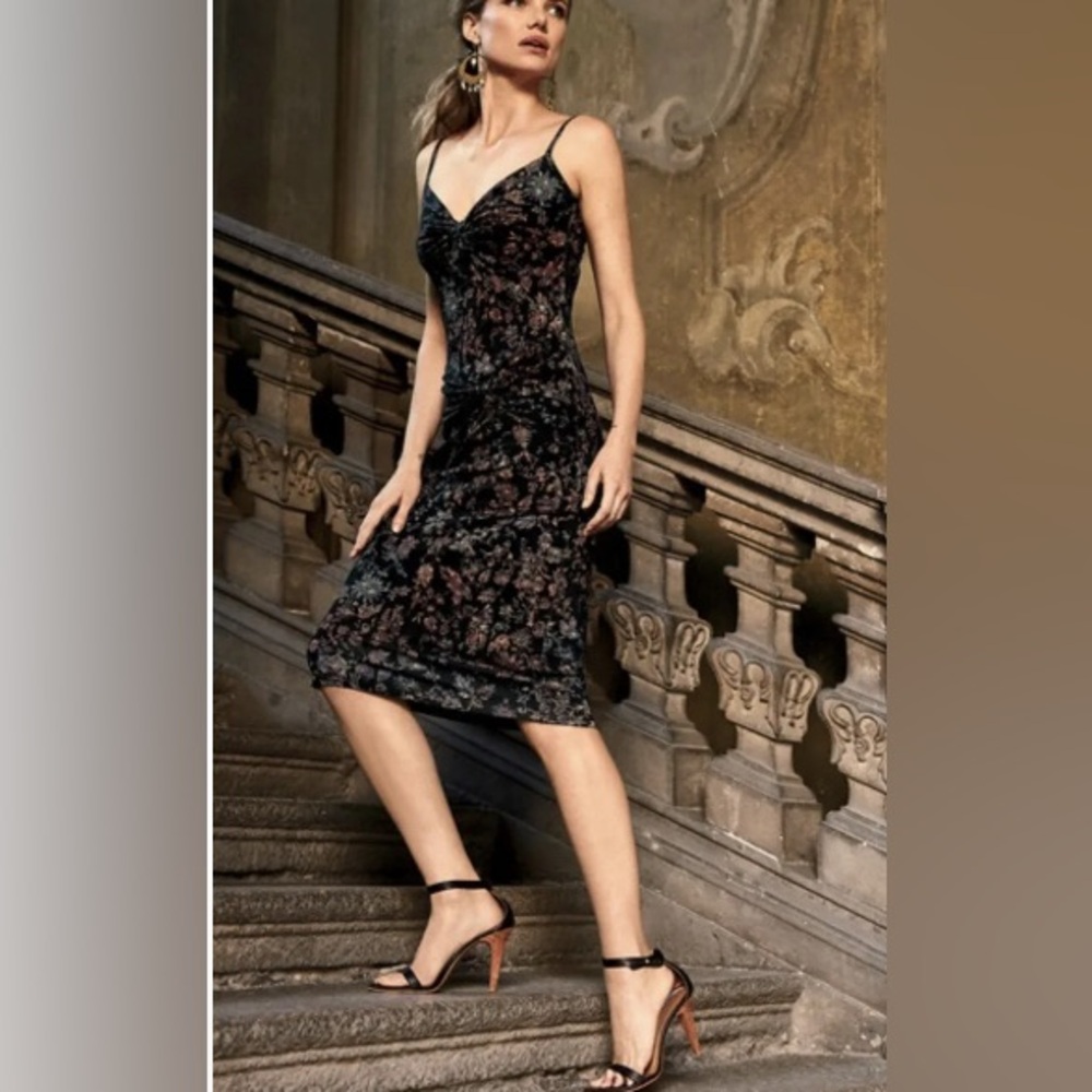 Peruvian Connection dress size medium/ floral